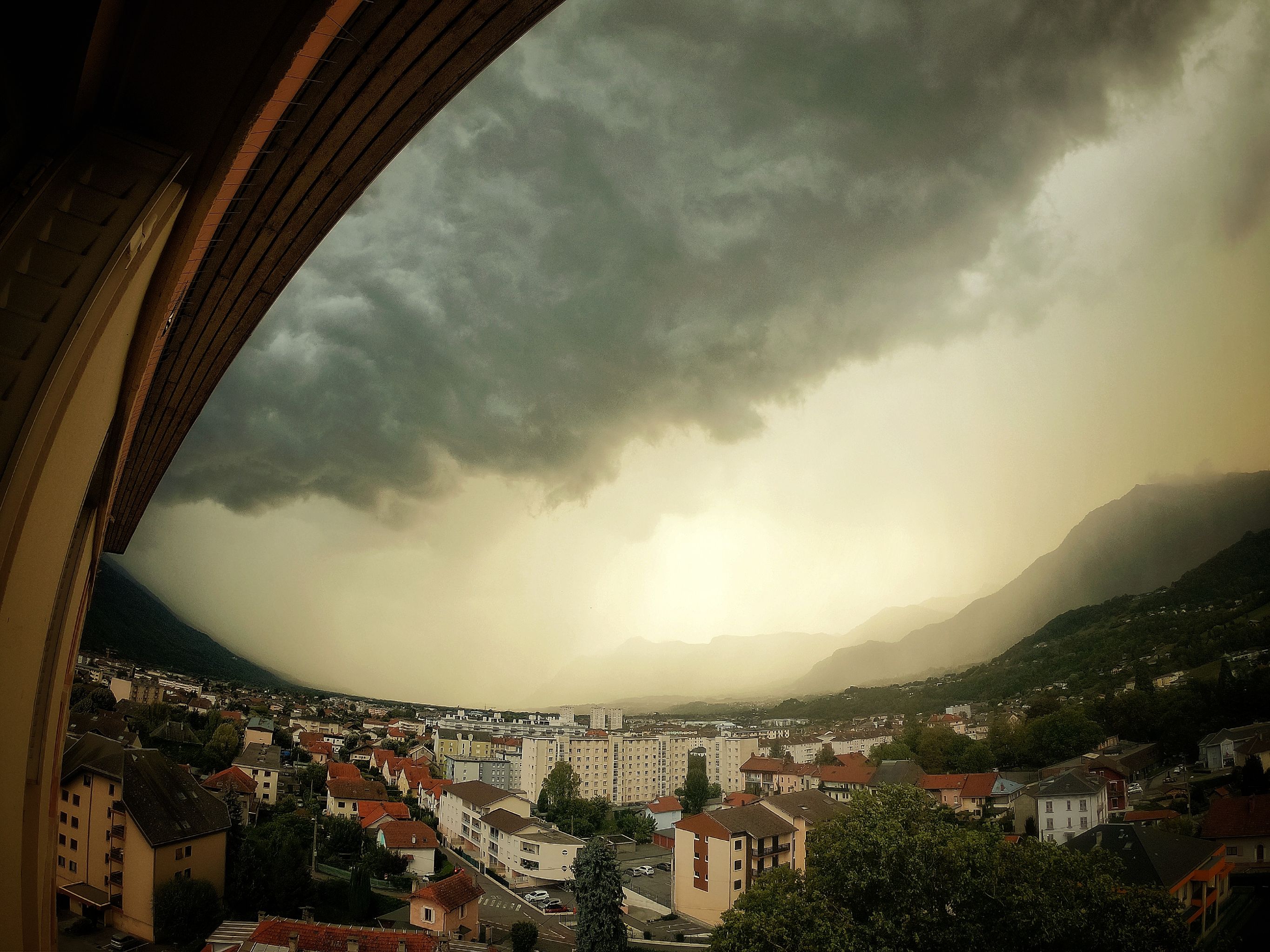 2018-08-29 Orage sur la Combe de Savoie