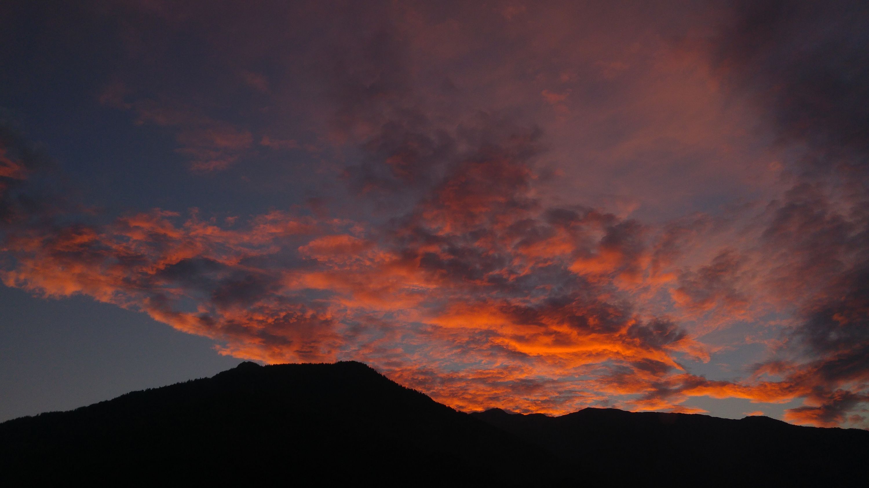2018-10-15 Lever de soleil sur la Tarentaise 1
