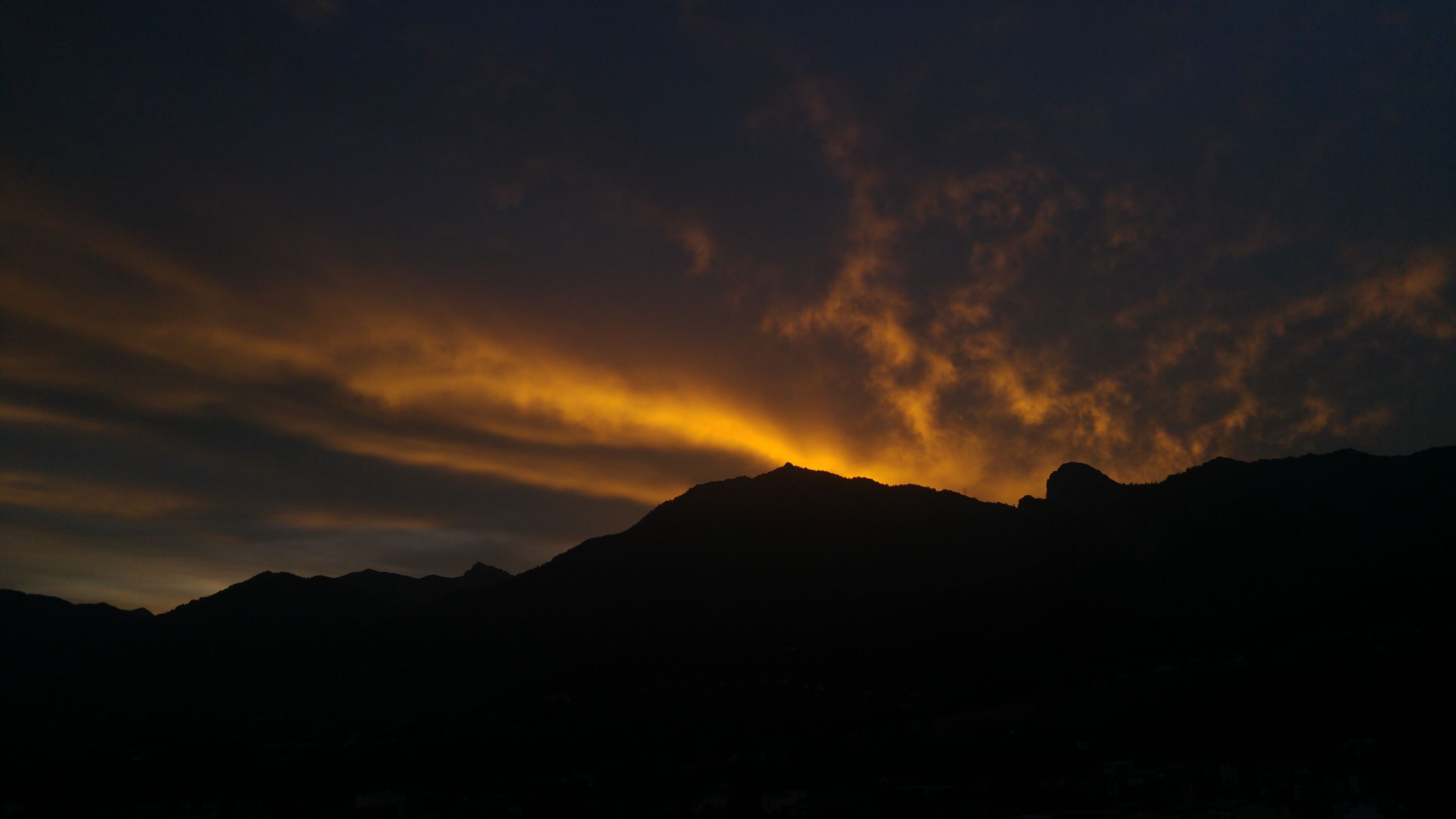 2019-06-23 Coucher de soleil sur les Bauges