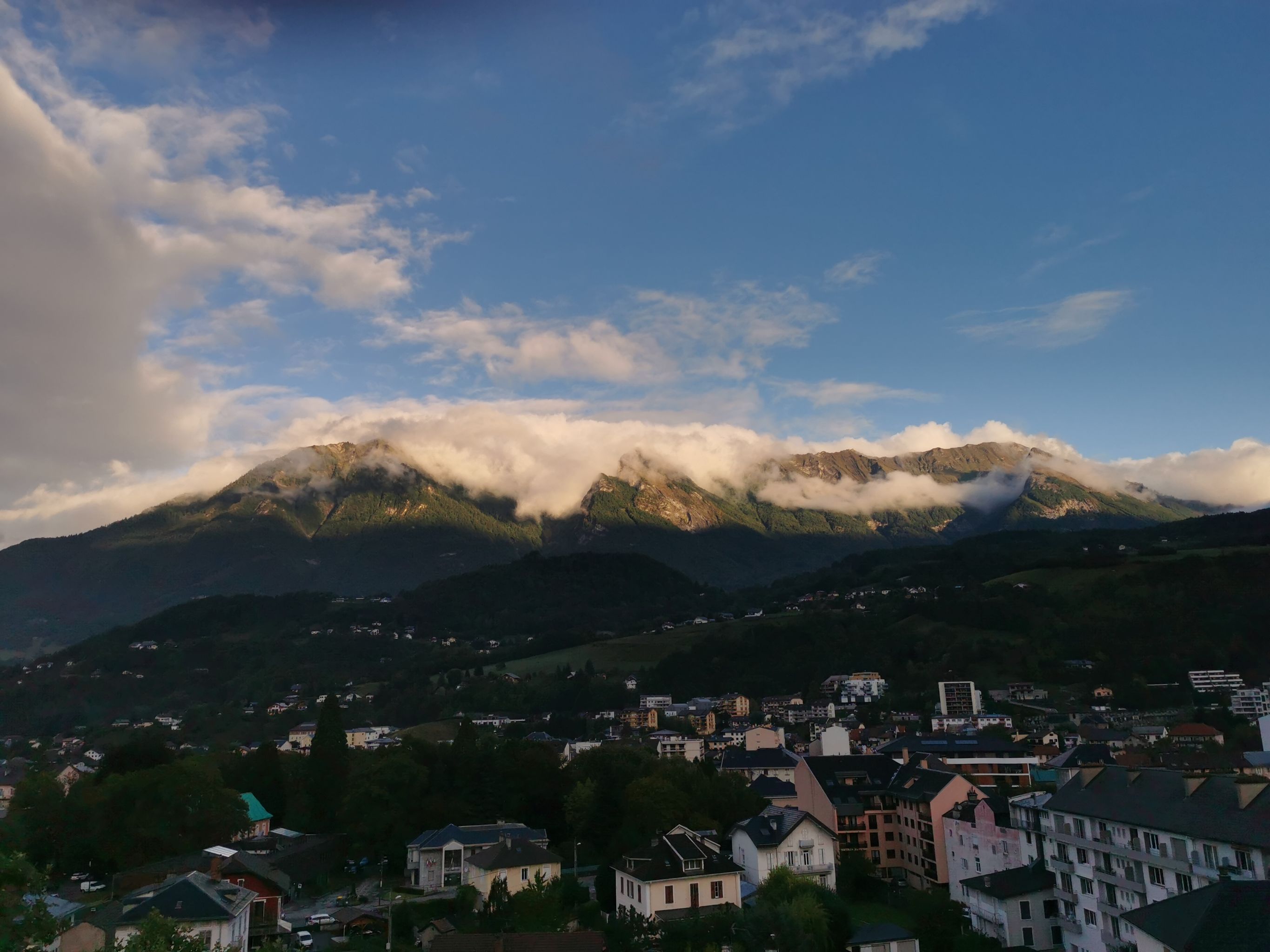 2021-09-17 Lever de soleil sur les Bauges