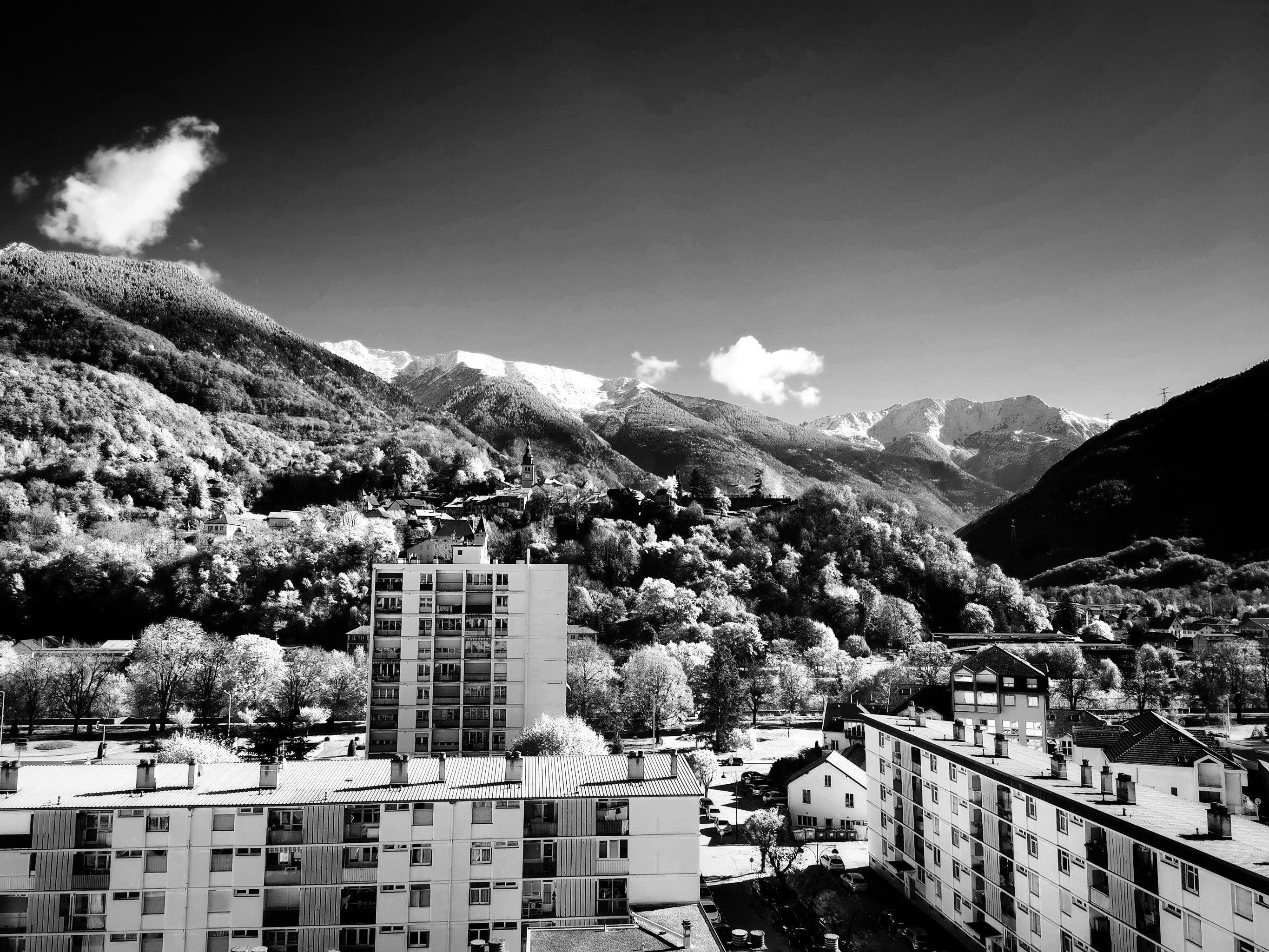 2021-11-05 Journée d’automne sur Conflans noir et blanc