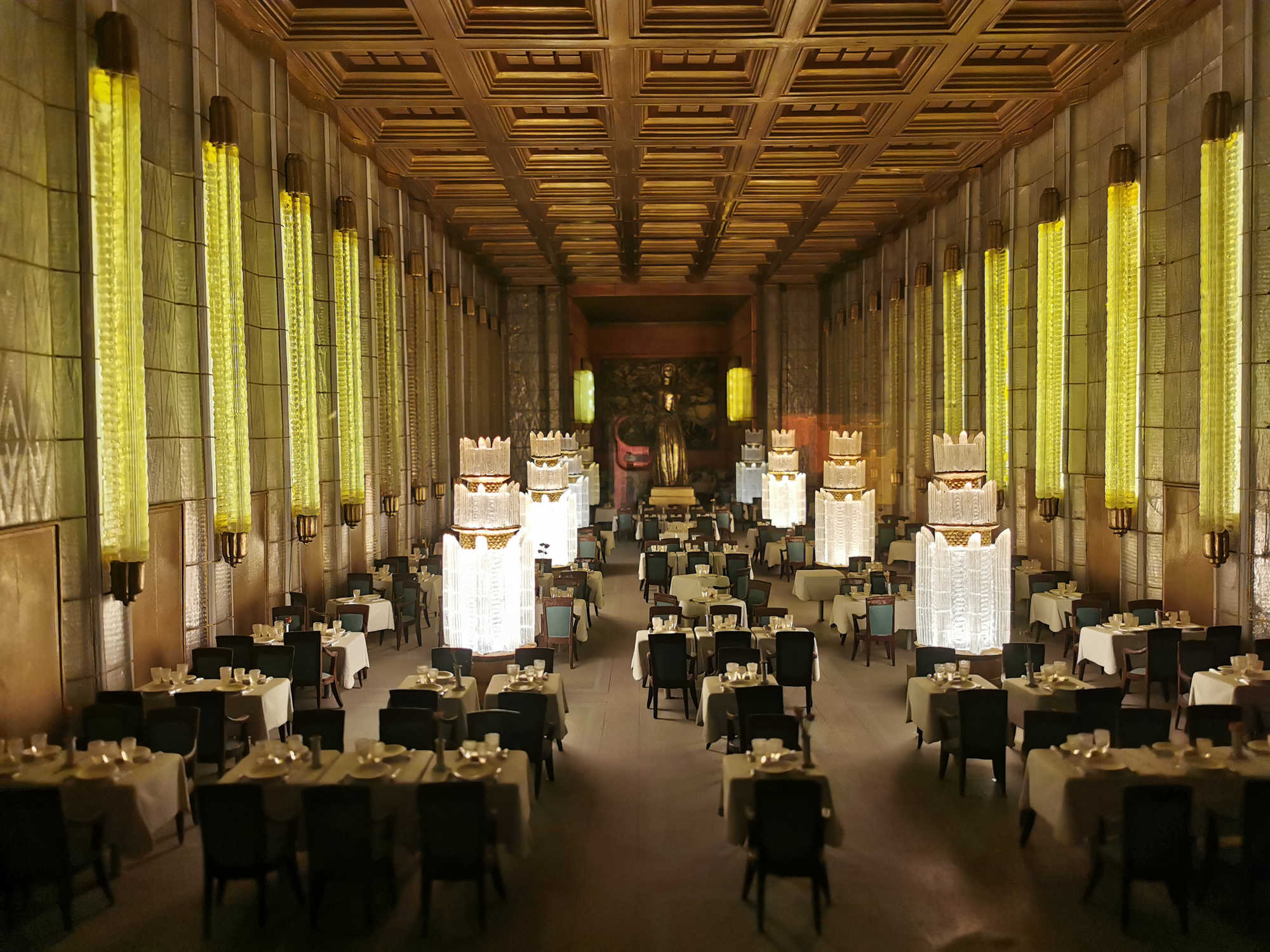 Maquette d’une grande salle de restaurant