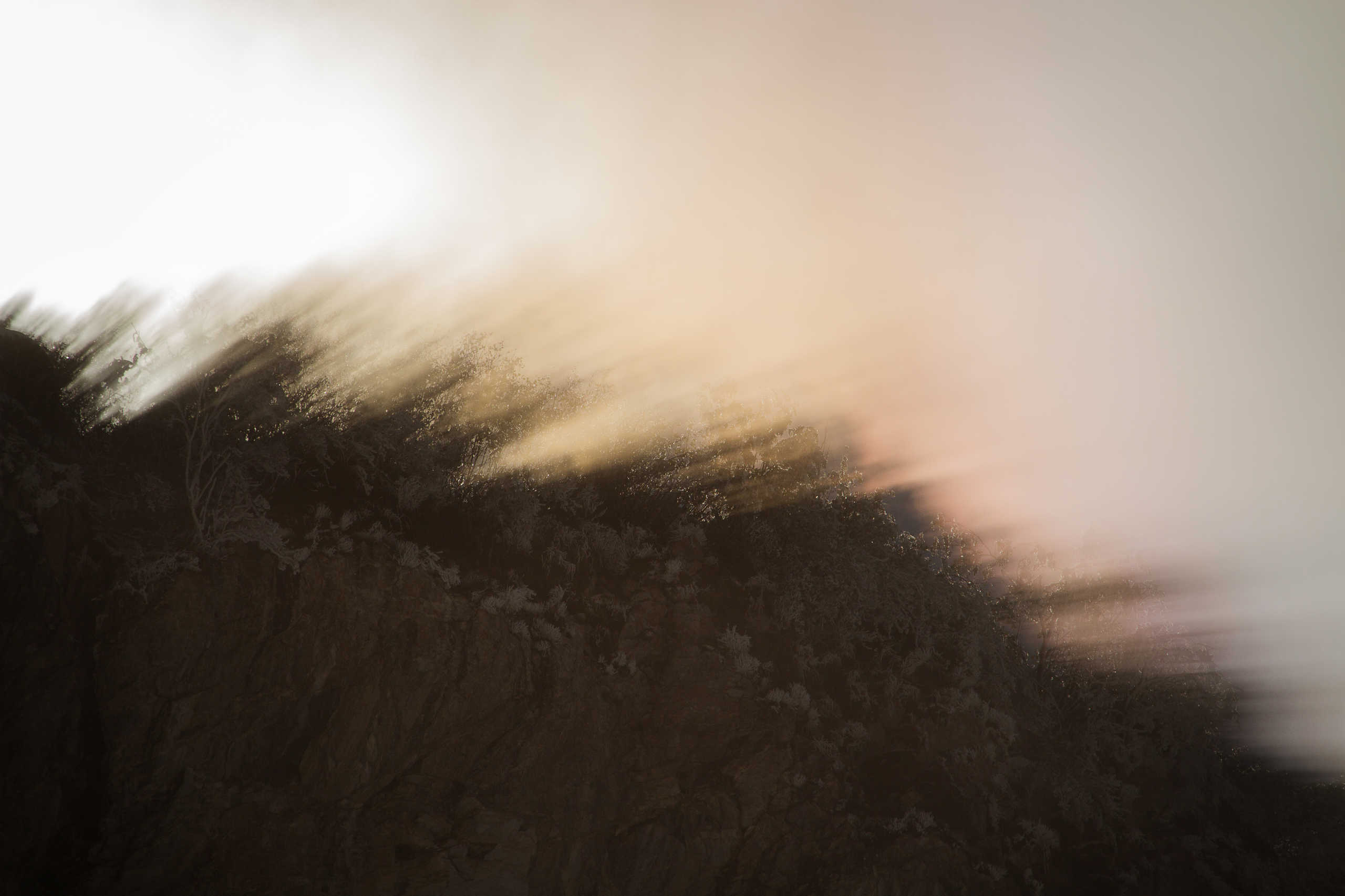 Ombres Portées sur la Crête 1