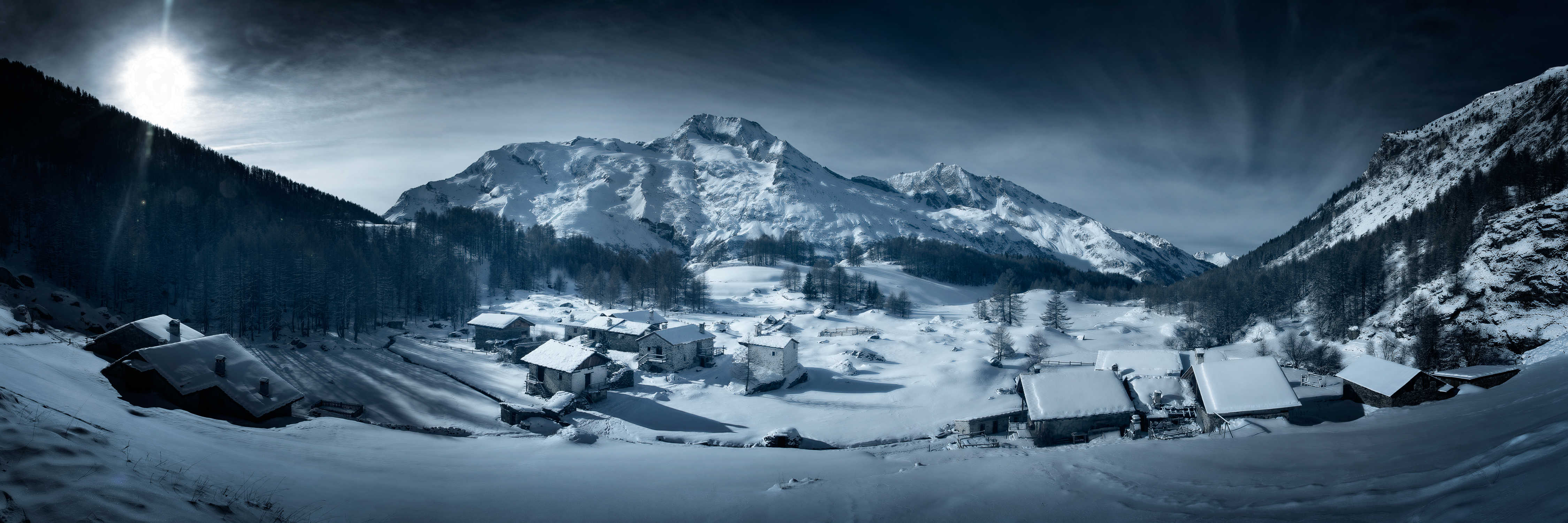 Le village du Monal en hiver Le village du Monal en hiver - Haute-Tarentaise