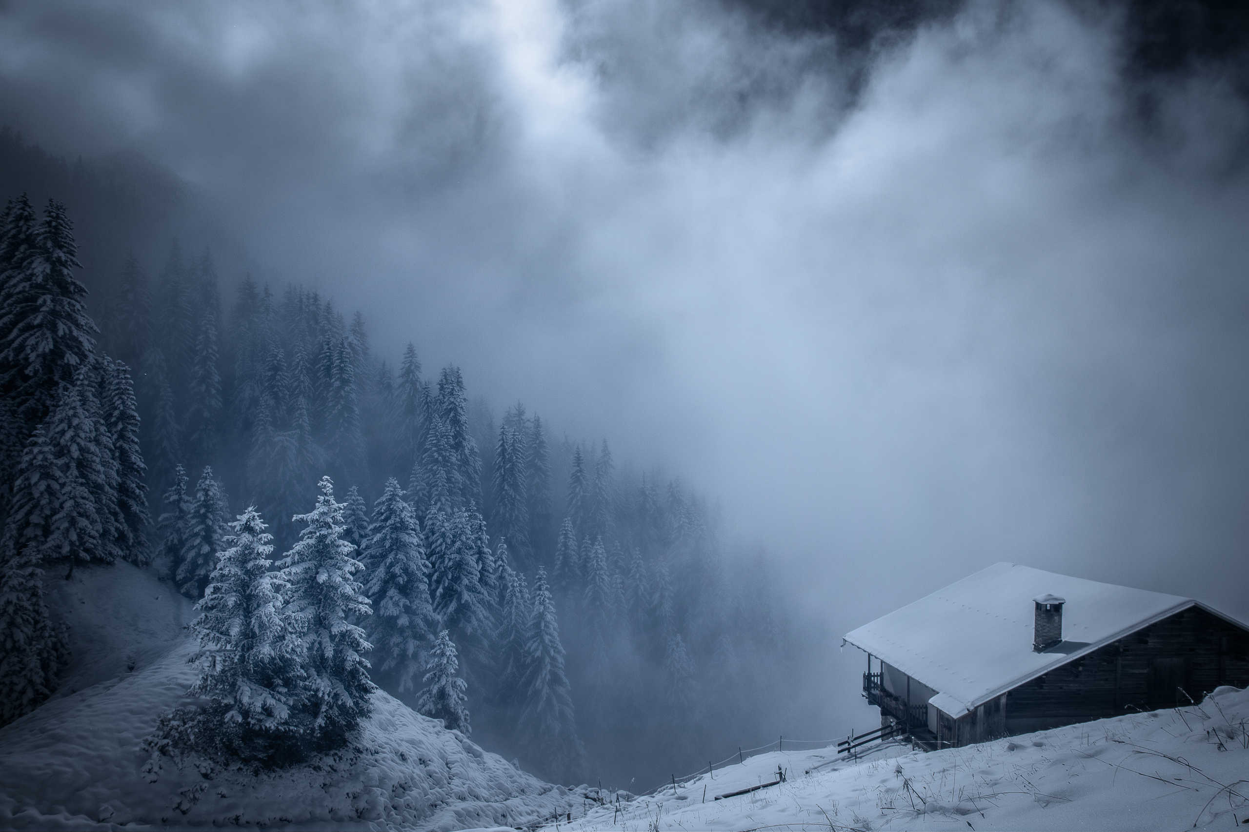 Chalet du Col du Pré en Hiver