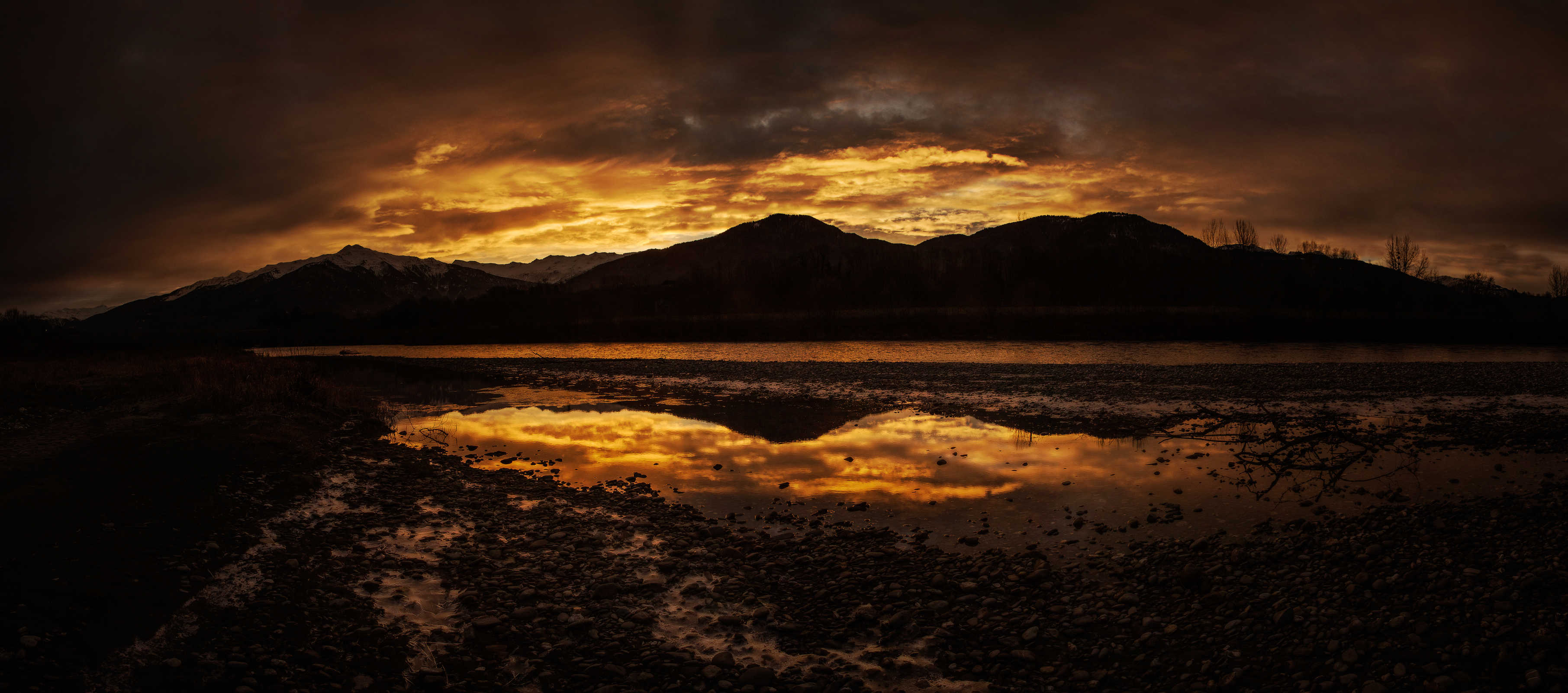 Le Long de l'Isère en Hiver