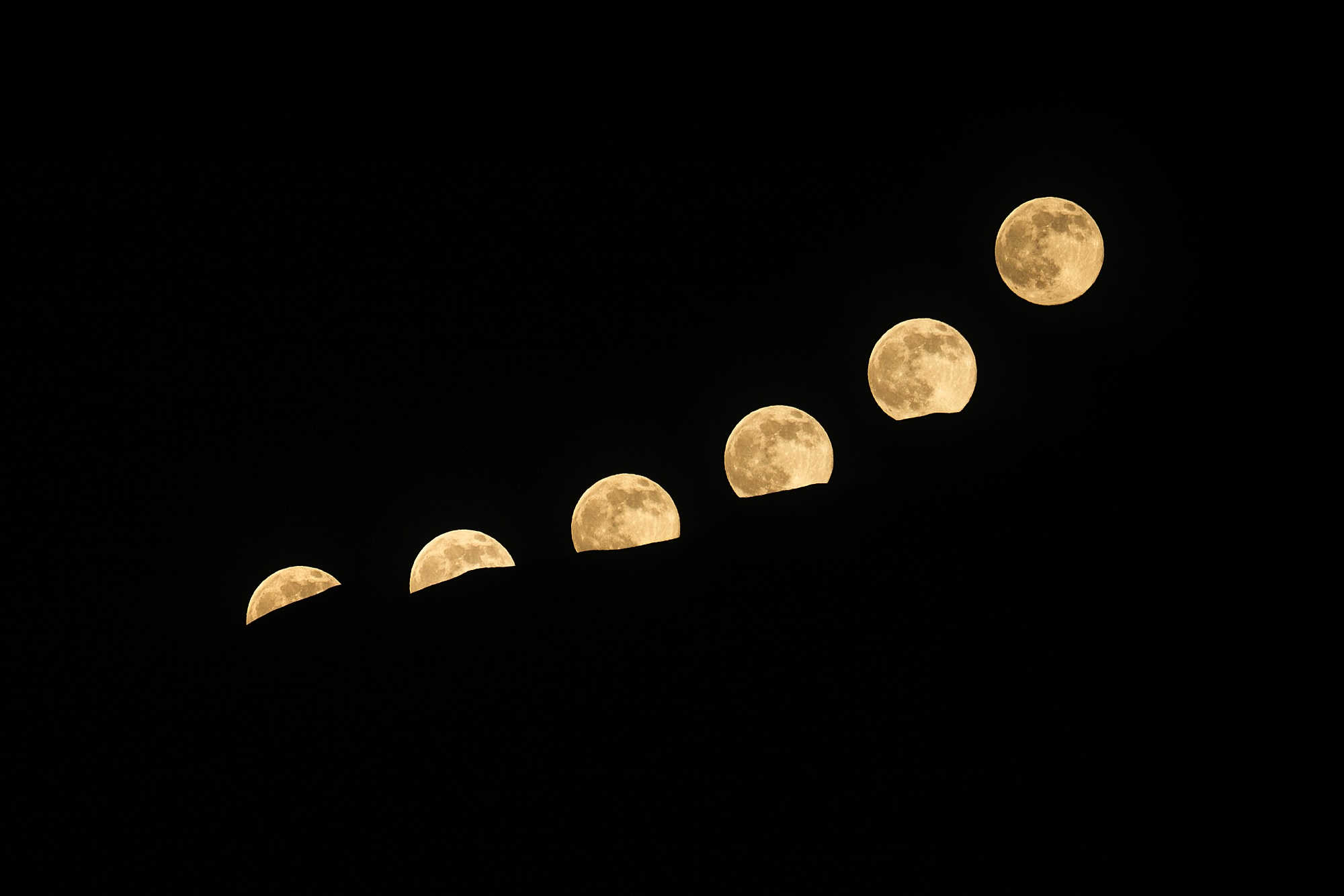 Lune supplémentaire Lune supplémentaire - Albertville